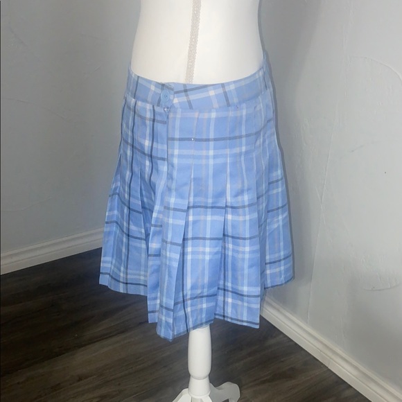 Blue and White Pleated Skater Mini Skirt - Picture 3 of 4